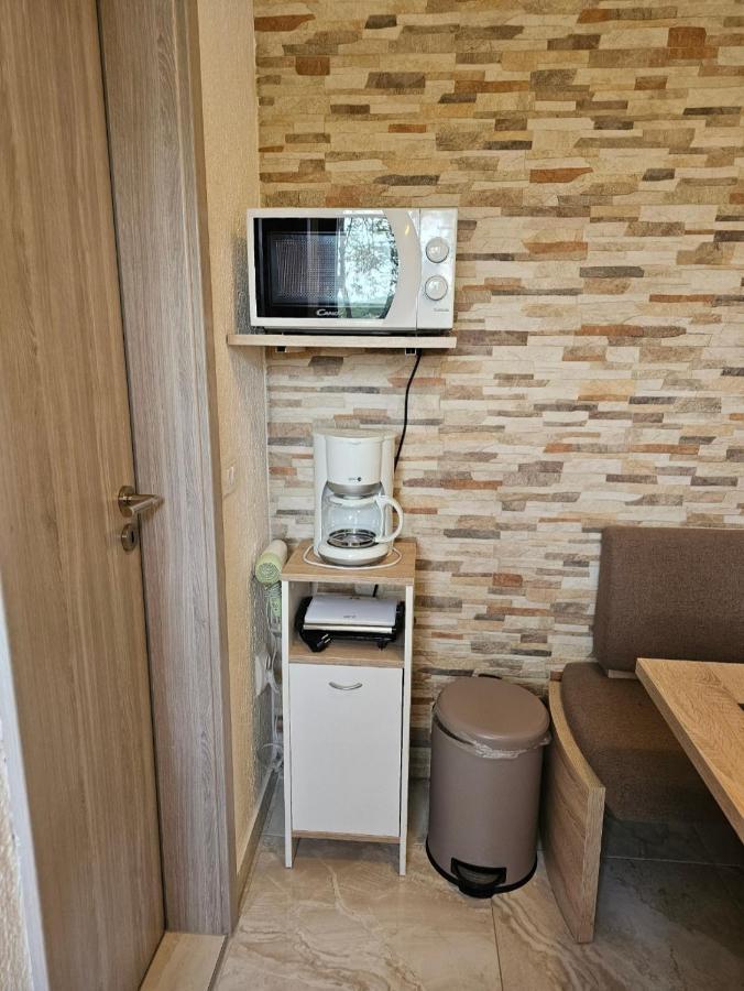 פולה Apartments Maletic מראה חיצוני תמונה