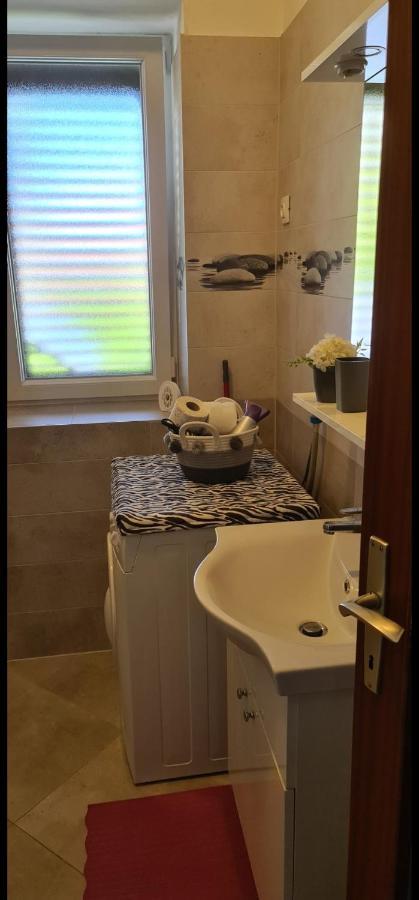 פולה Apartments Maletic מראה חיצוני תמונה